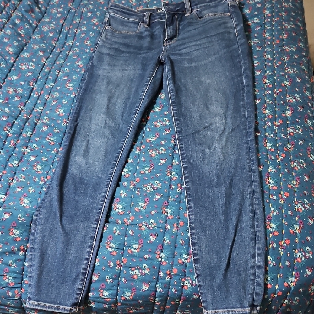 American Eagle Outfitters Classic Blue Jeans